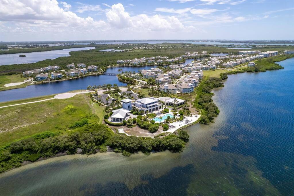 Swaying Palms By Coastal Chic Vacations Daire Bradenton Dış mekan fotoğraf